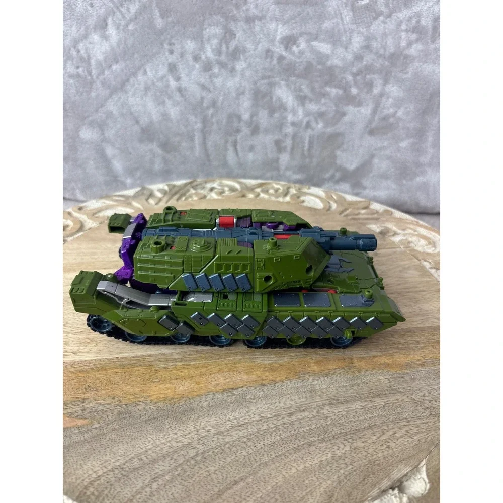 Transformers Legacy Evolution‎ Comic Universe Tarn Voyager Class Decepticon Tank